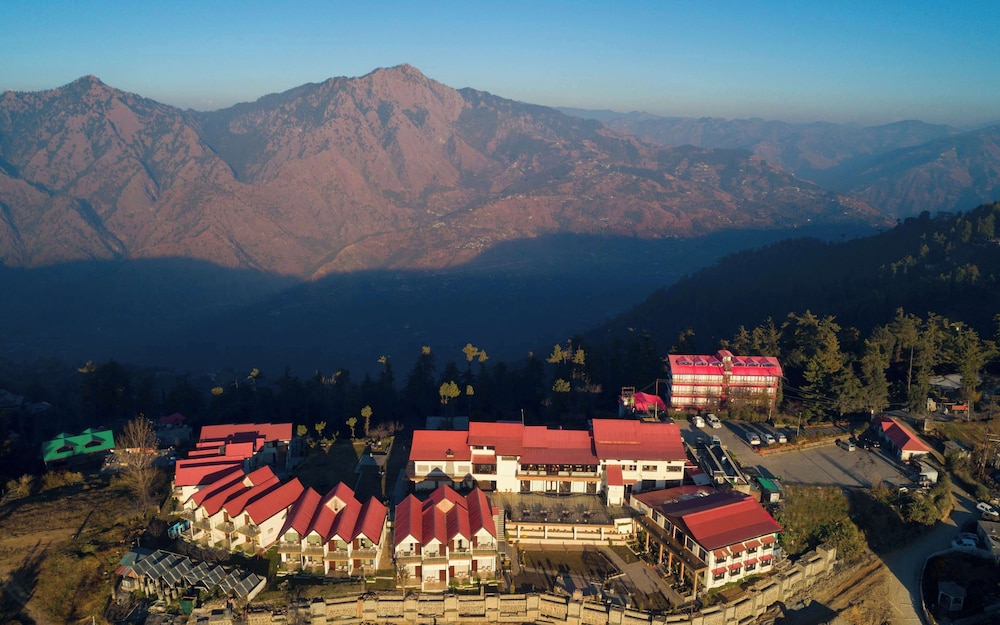 Koti Resort Shimla, a member of Radisson Individuals Retreats 42/47