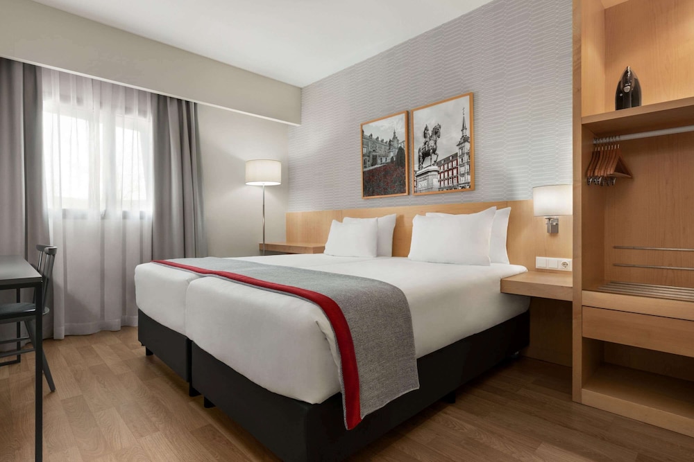 Ramada by Wyndham Madrid Getafe 11/50