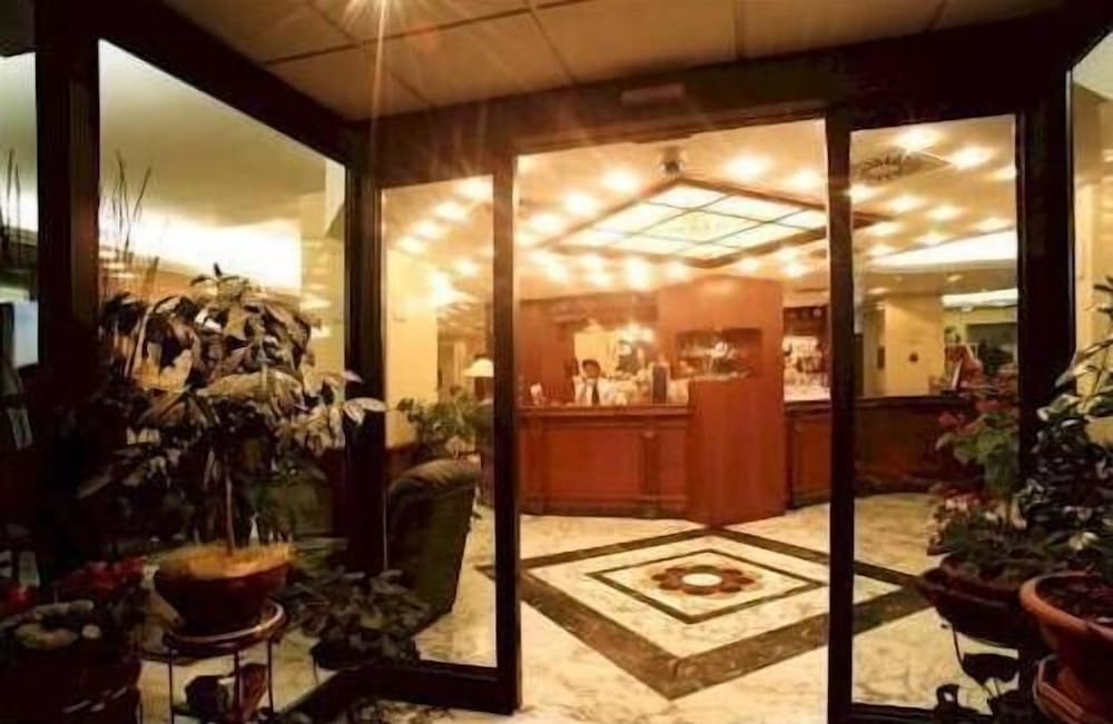 Hotel Cinzia 3/50