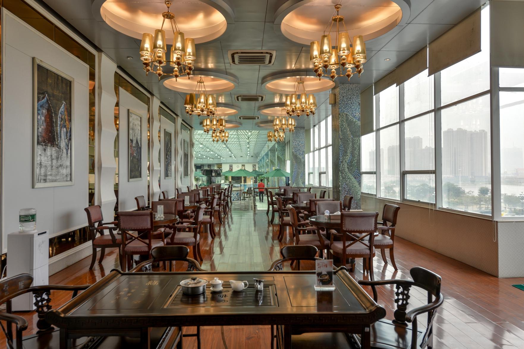 Grand Honor International Hotel 20/24