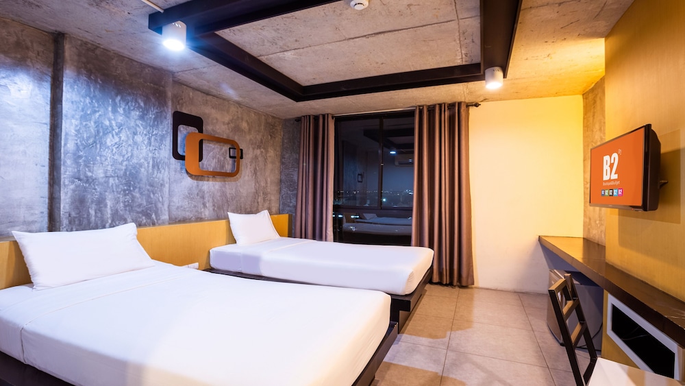 B2 Hotel South Pattaya Premier Hotel 9/25