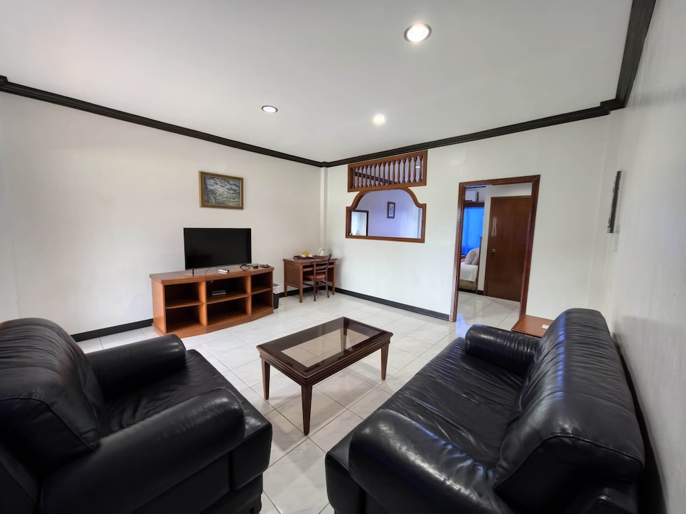 S&C Hotel Suites & Apartments 14/29