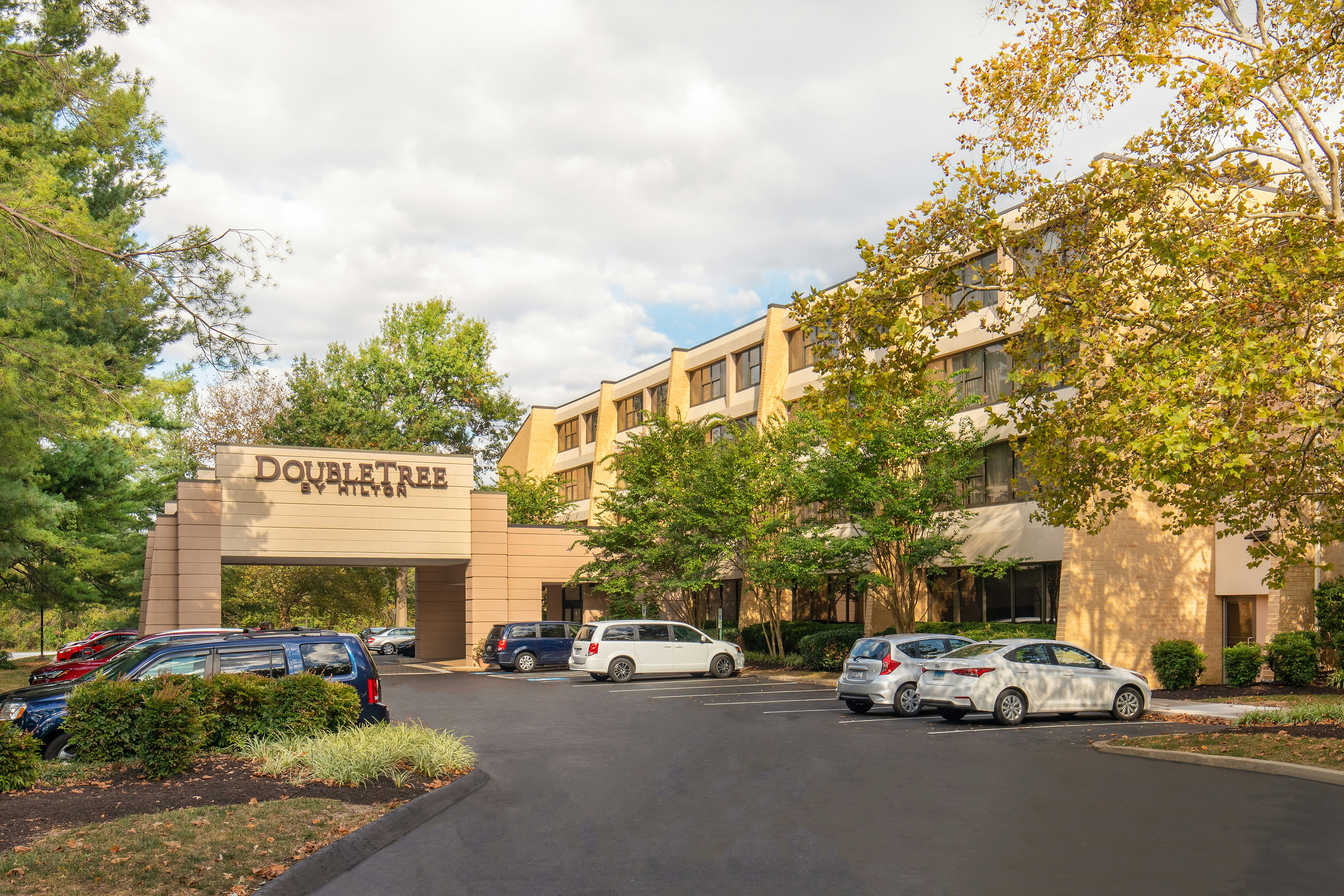 DoubleTree by Hilton Columbia MD 45/47