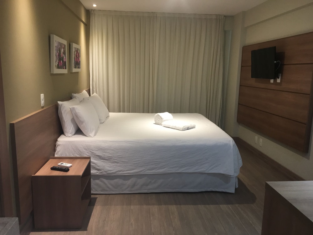 MONT BLANC SUITES DUQUE DE CAXIAS 7/41