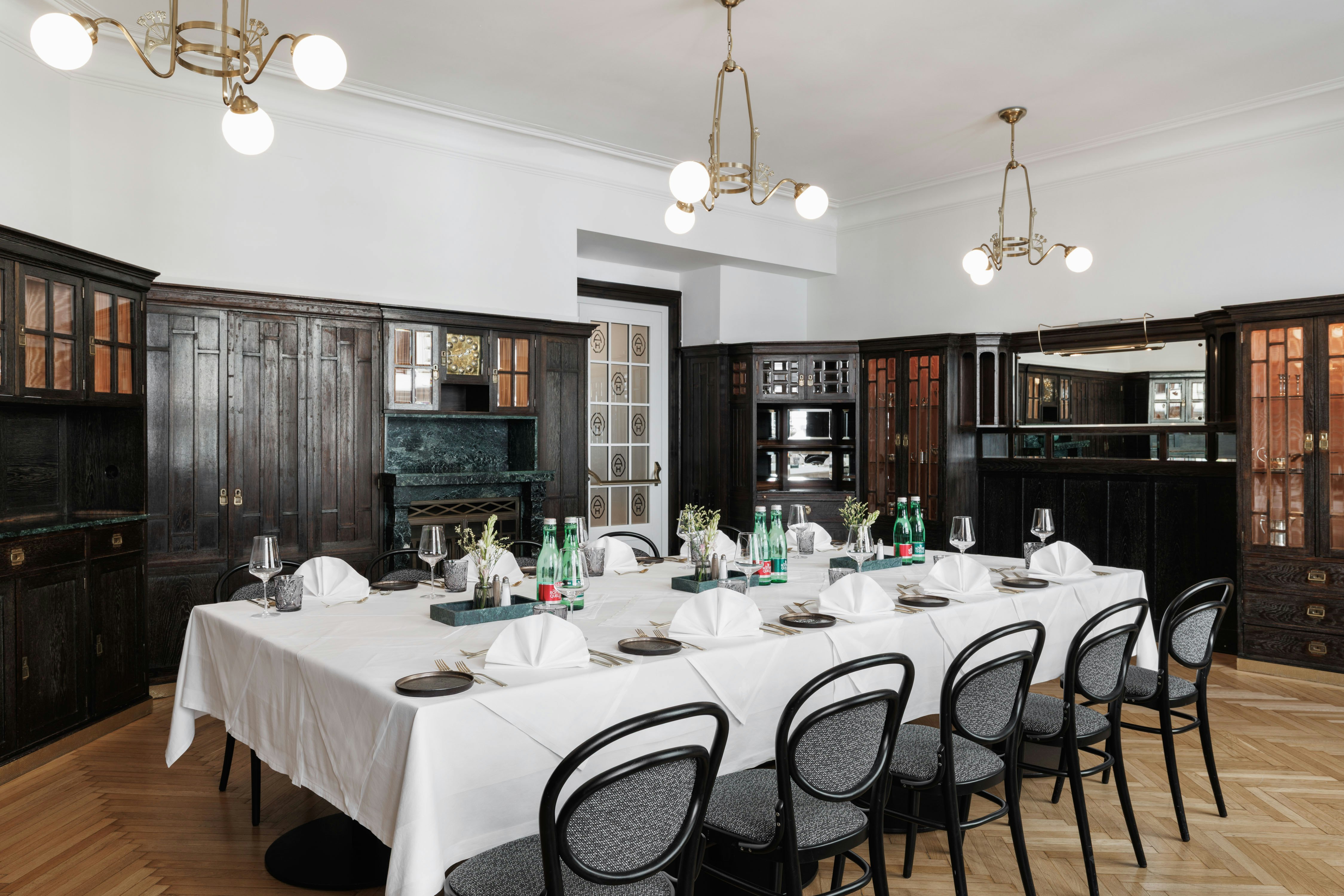 Hotel Astoria Vienna, Curio Collection by Hilton 42/54