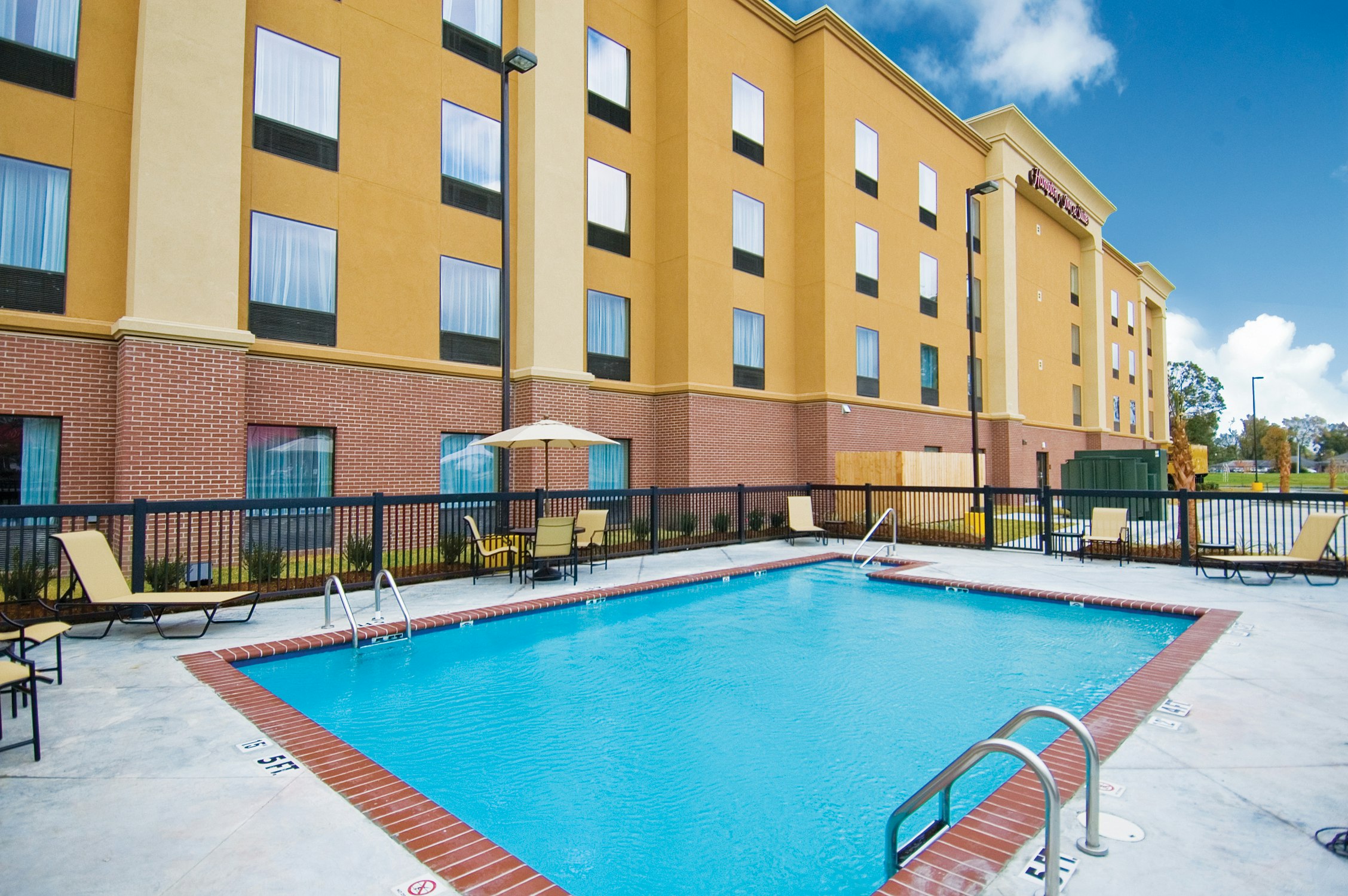Hampton Inn Suites Baton Rouge Port Allen 13/13