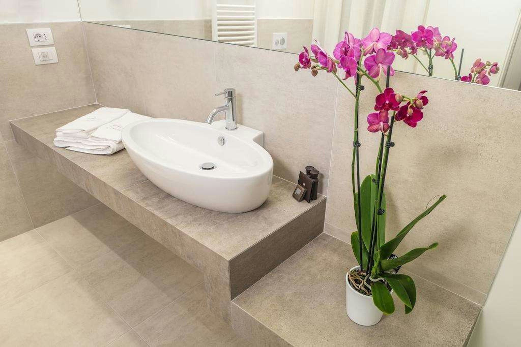 Home Boutique Luxury & Design 29/37