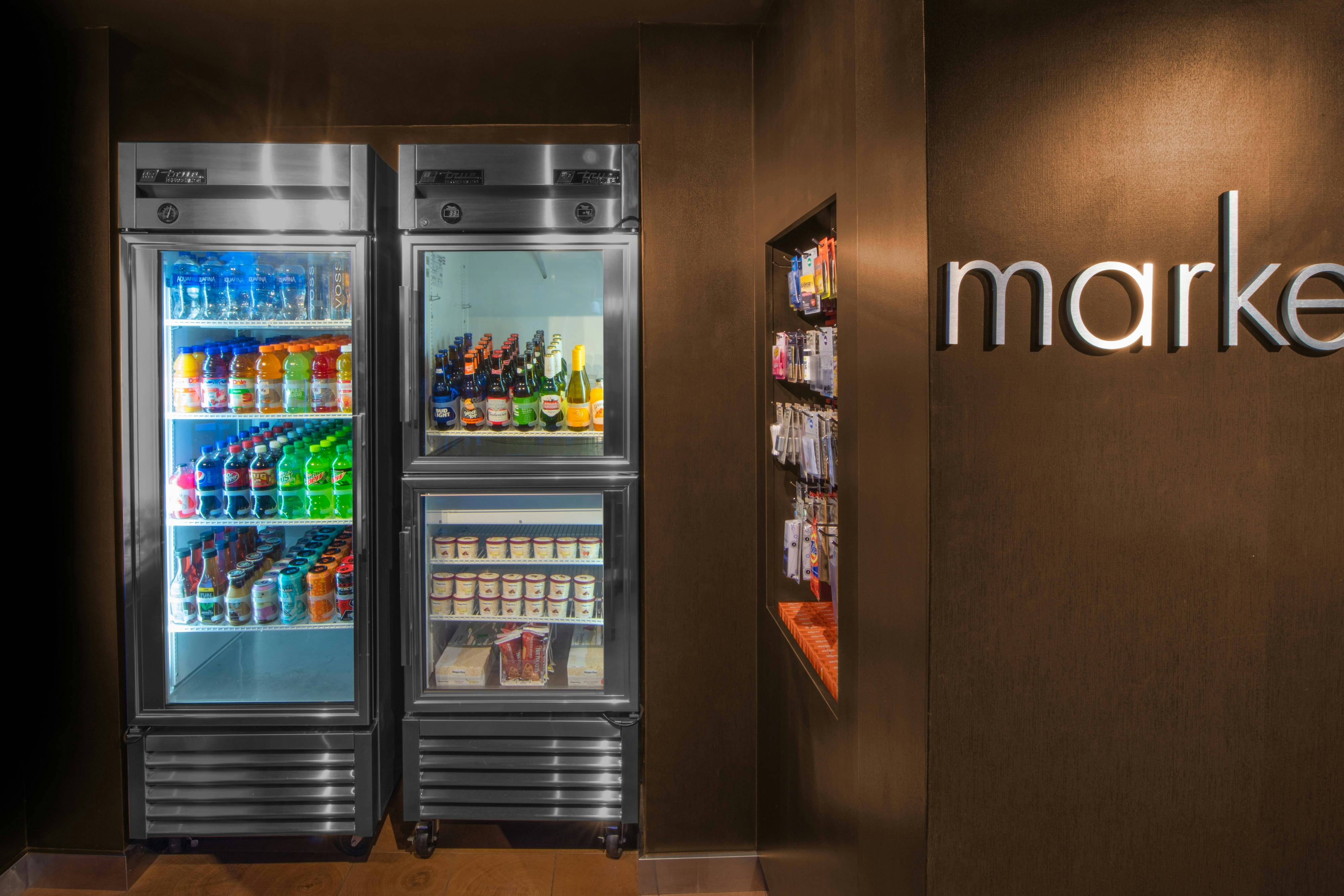 Courtyard By Marriott Oakland Airport 4/17