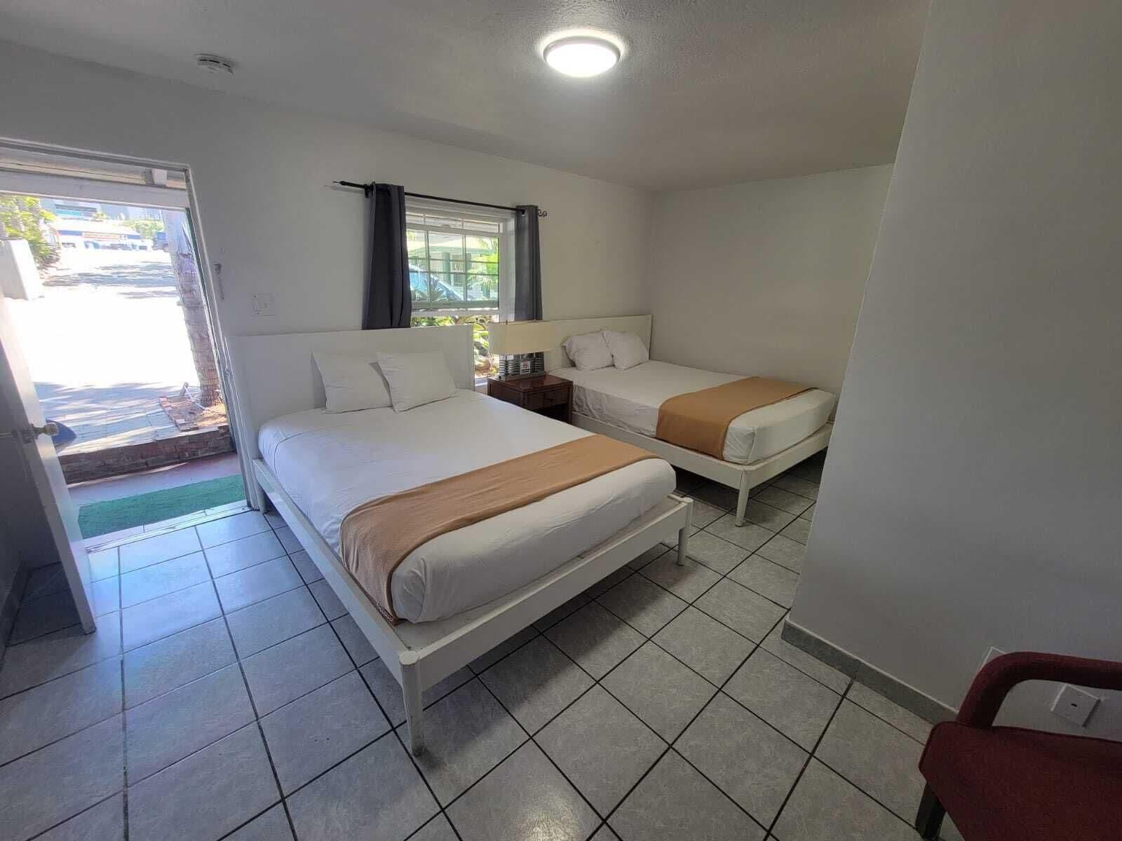 Motel San Diego 11/38