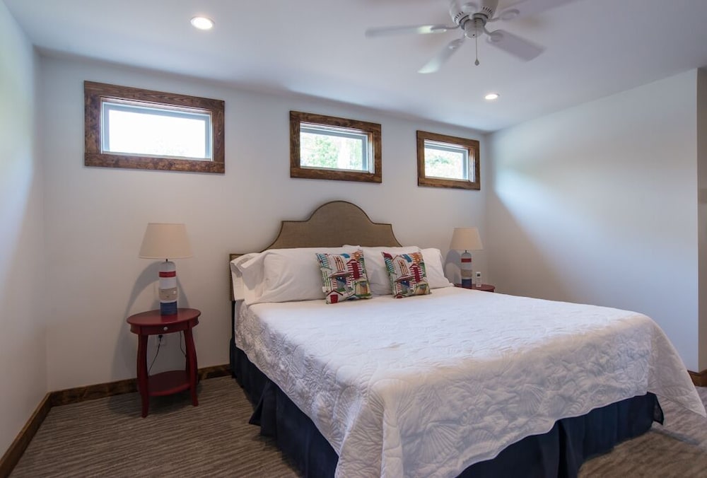 Linekin Bay Resort 14/76