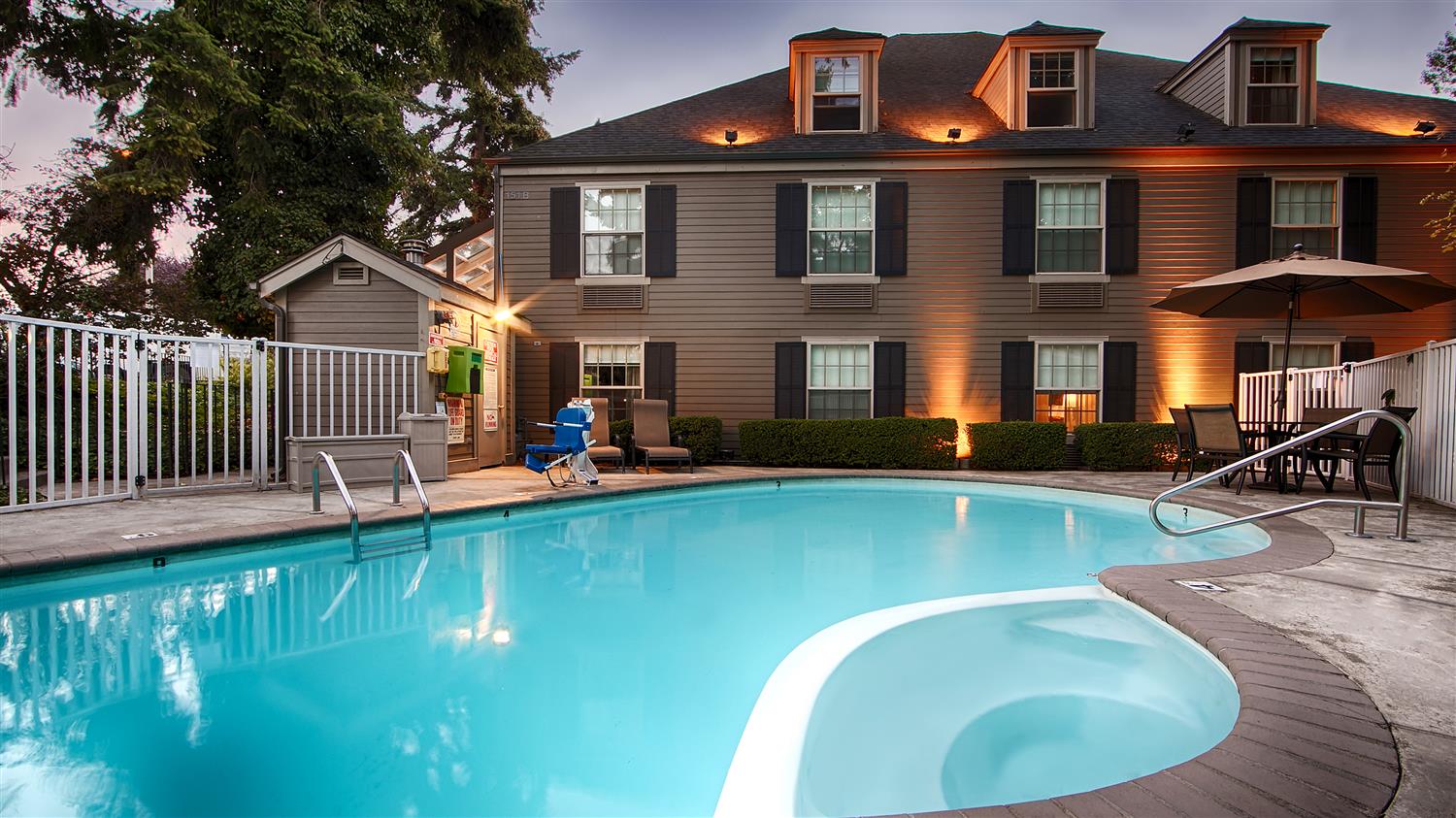 Wingate by Wyndham Bellingham Heritage Inn 2/48