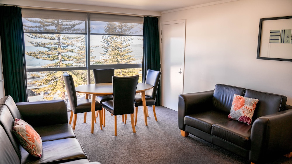 Scenic Hotel Te Pania 33/48