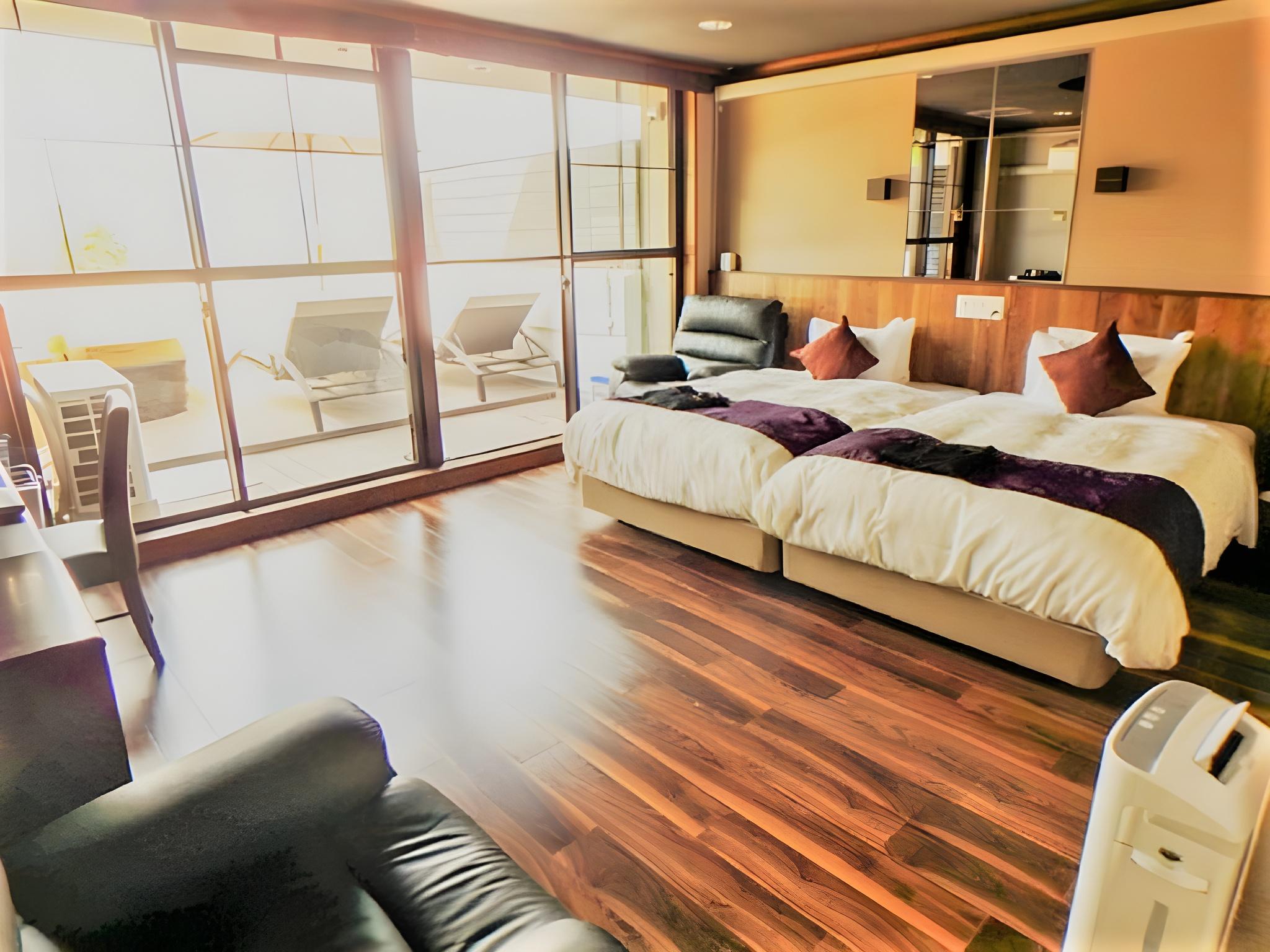 Western, Modern, 2 Double Beds, Outdoor Bath, Terrace