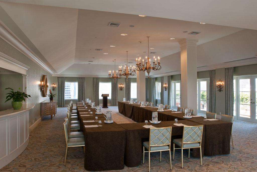 Monteleone Hotel 22/36