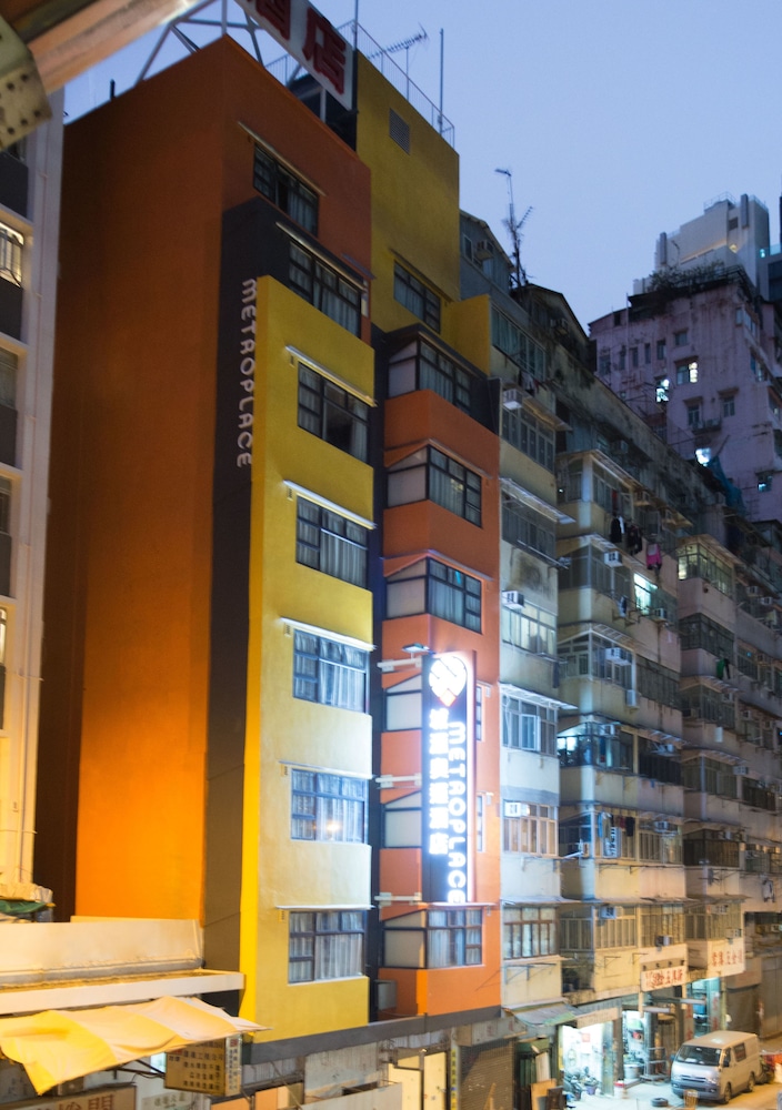 Metroplace Olympic Hotel 4/40