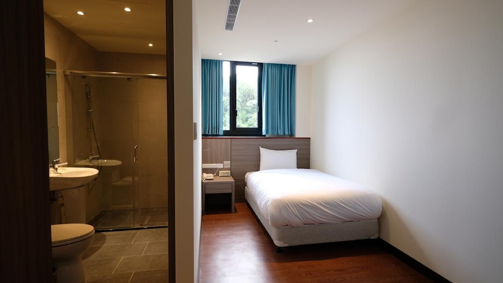 CHIILIH HOTEL- Su ao 11/18