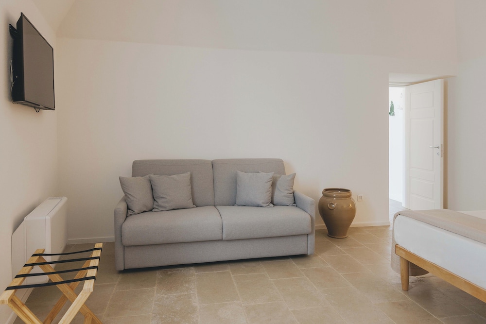Santa Maria 24 Guest House 45/72