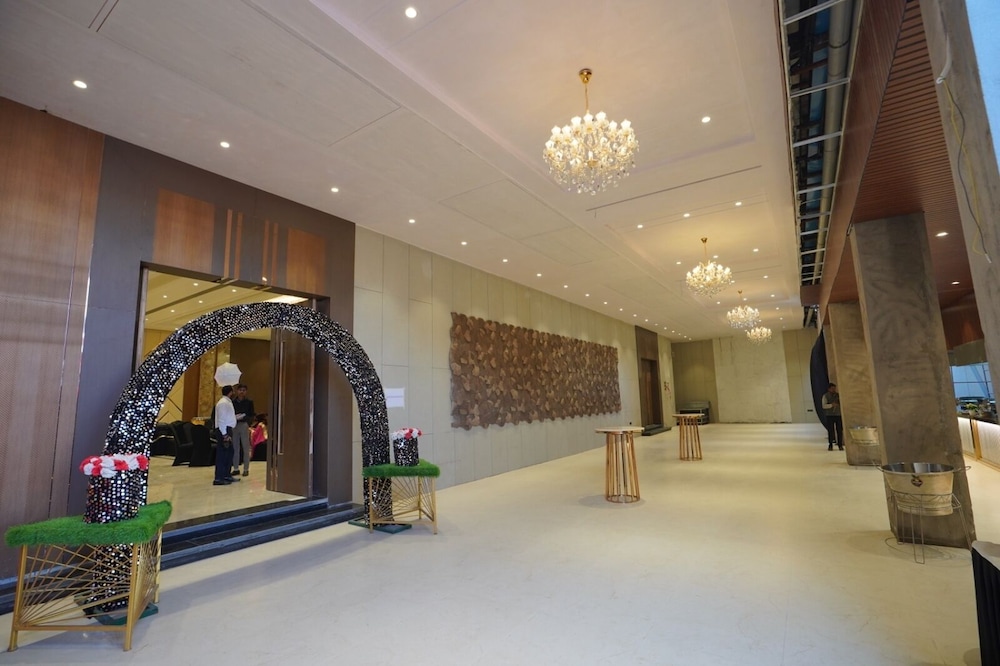 HOTEL ABHINANDAN 8/29