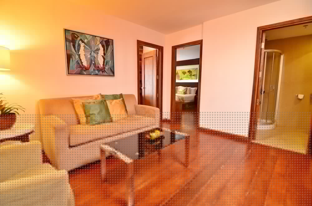 Cocoon Boutique Hotel 29/41
