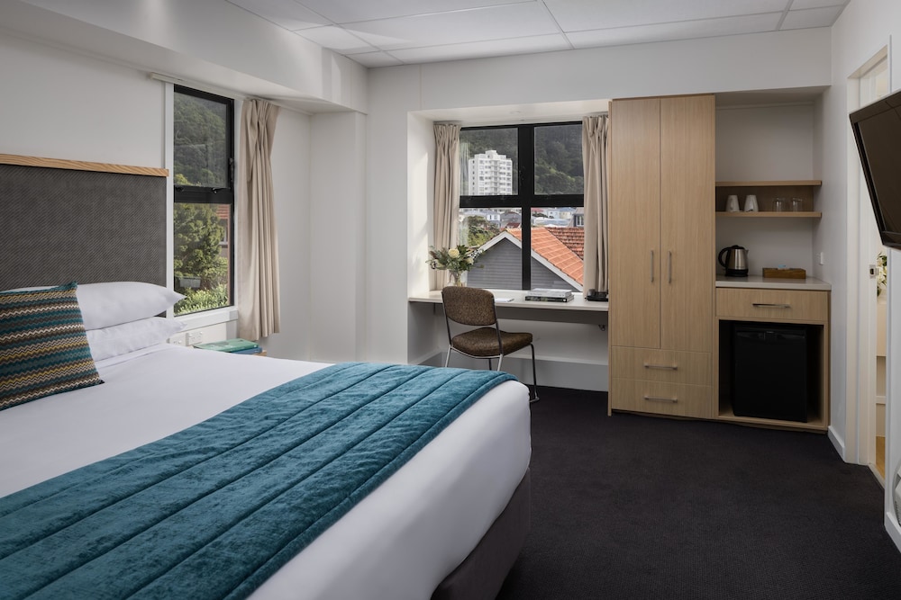 WQ Wellington Quarter 16/66
