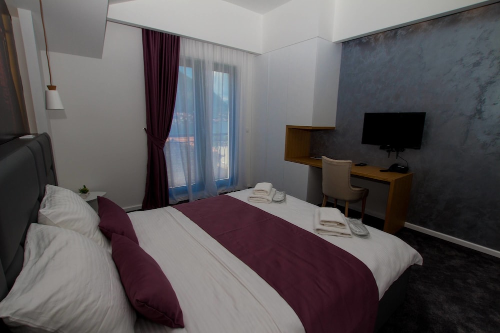 Hotel Alkima 8/50