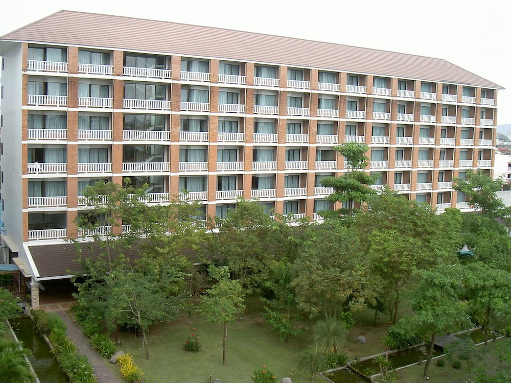 Hatyai Paradise Hotel Resort 4/56
