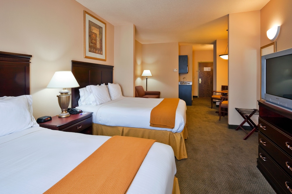 Holiday Inn Express Hotel Suites Pell City 29/71