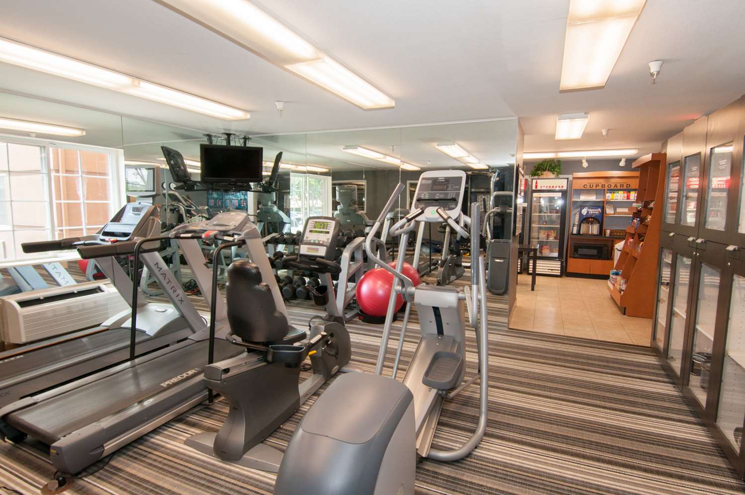 Sonesta Simply Suites Anaheim 6/8