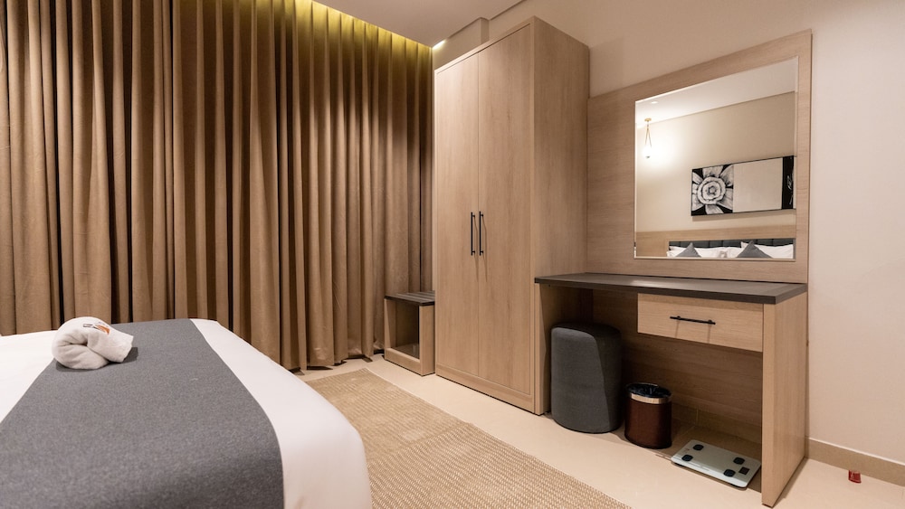 فندق كابيتال أو 162 برزين(Brzeen Hotel) 28/50