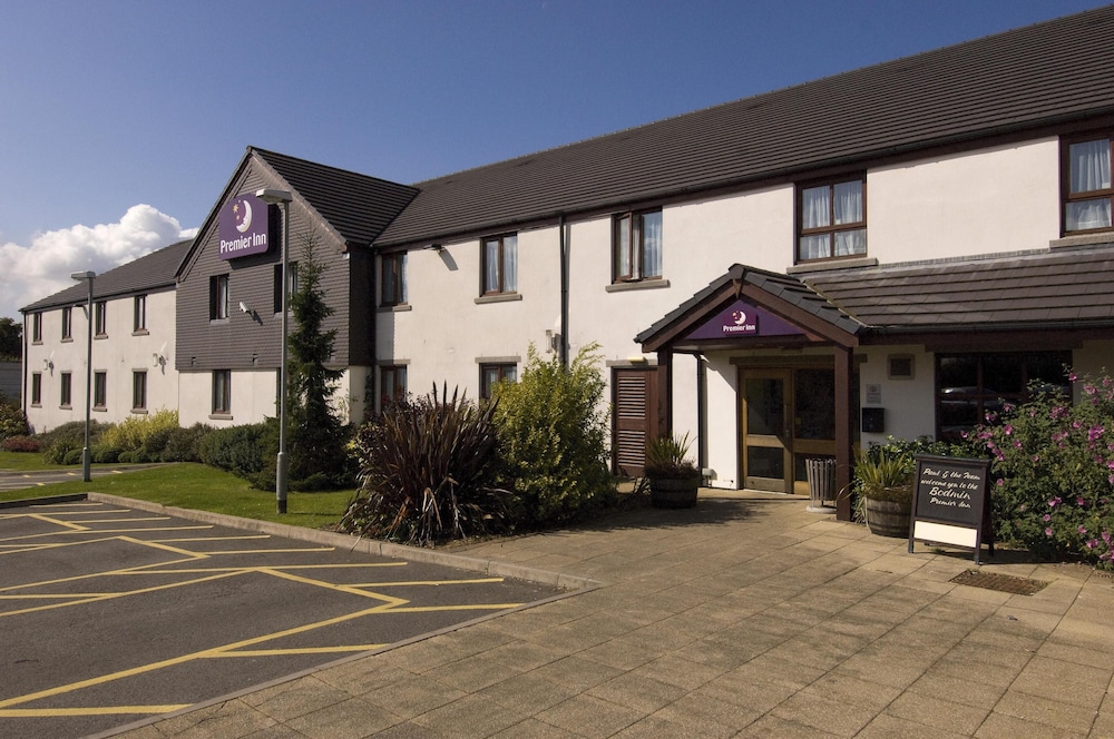 Premier Inn Bodmin 25/27