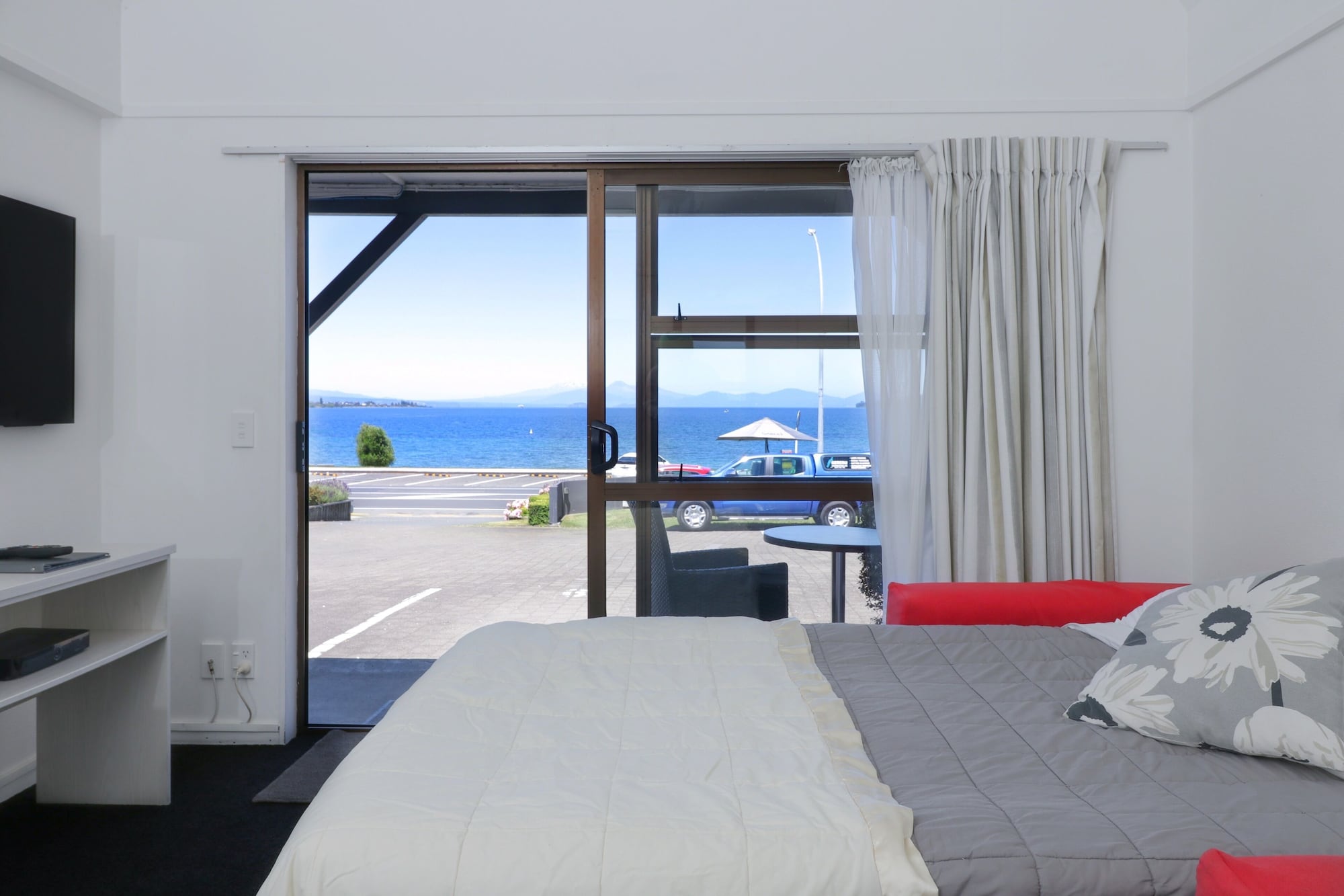 1 BEDROOM, SUPERIOR, SUITE, HOT TUB