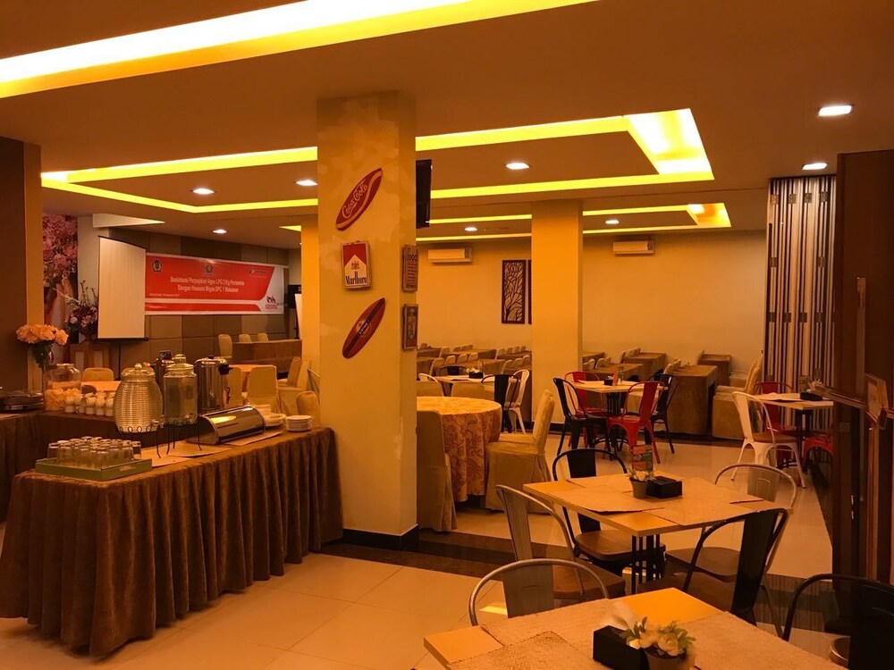 Avira Hotel 47/66