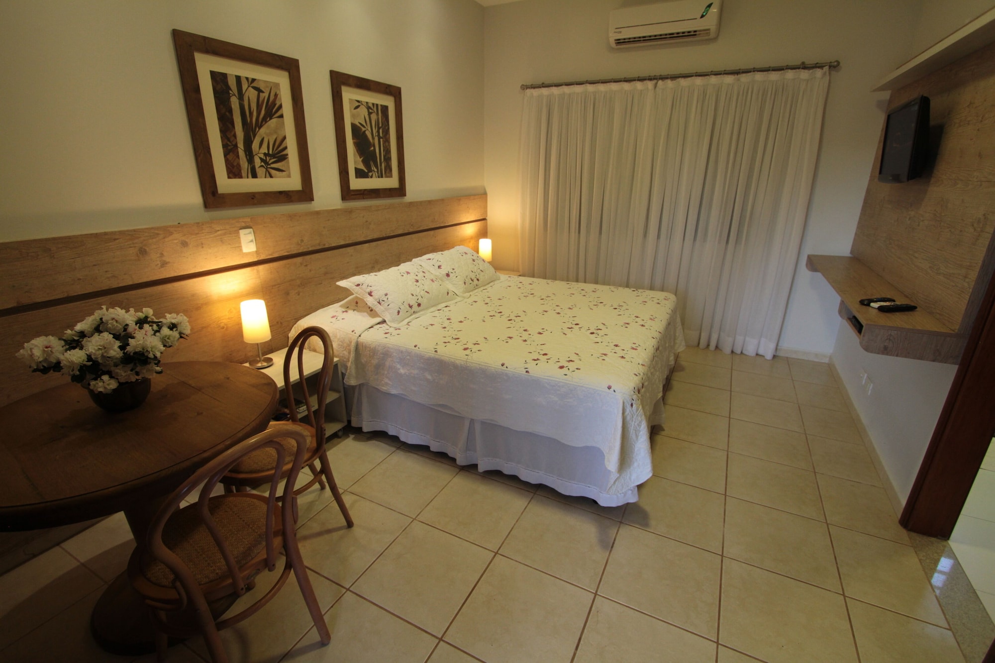 غرفة ديلوكس بسريرين منفصلين