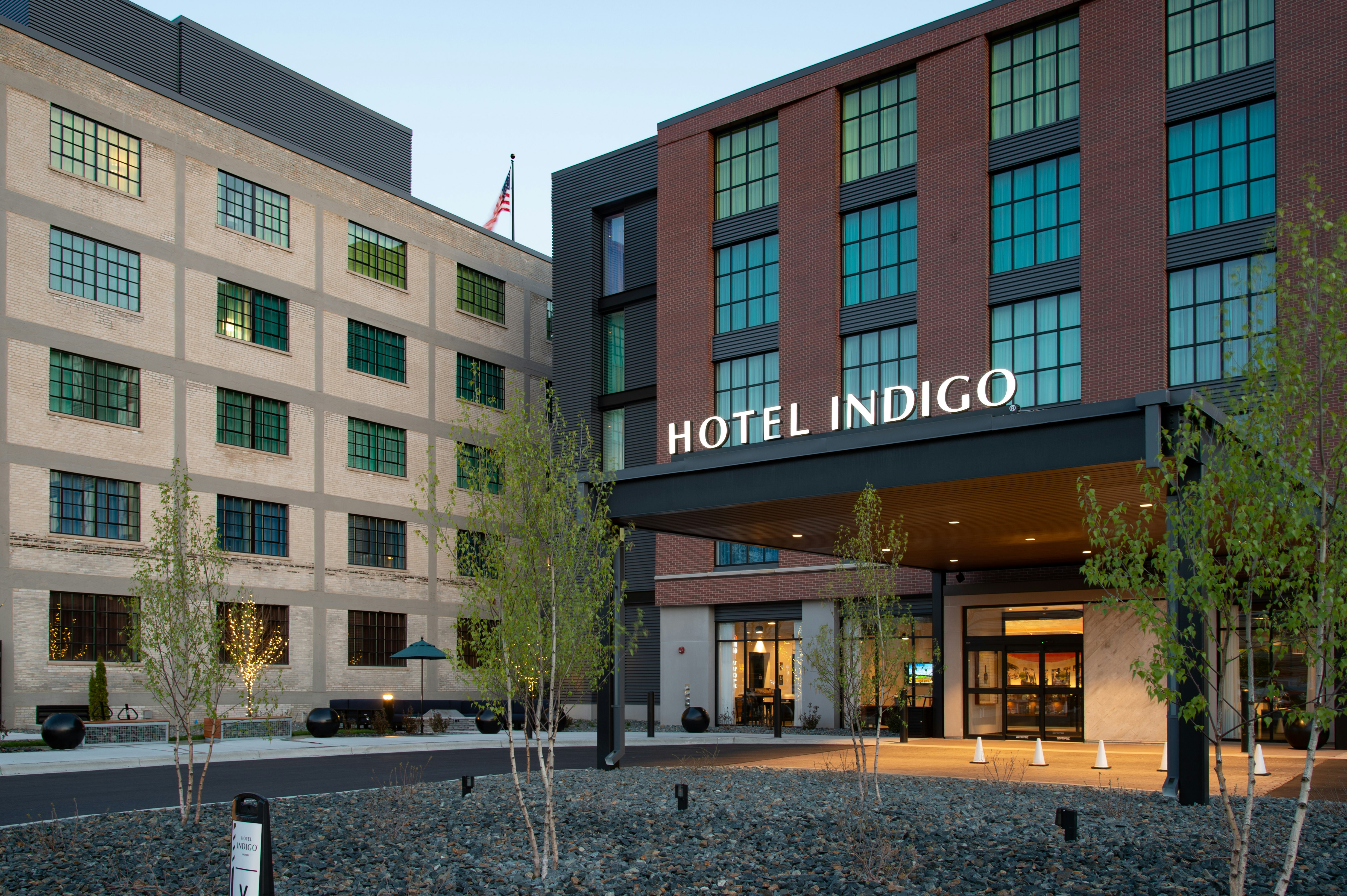 Hotel Indigo Madison Downtown 78/80
