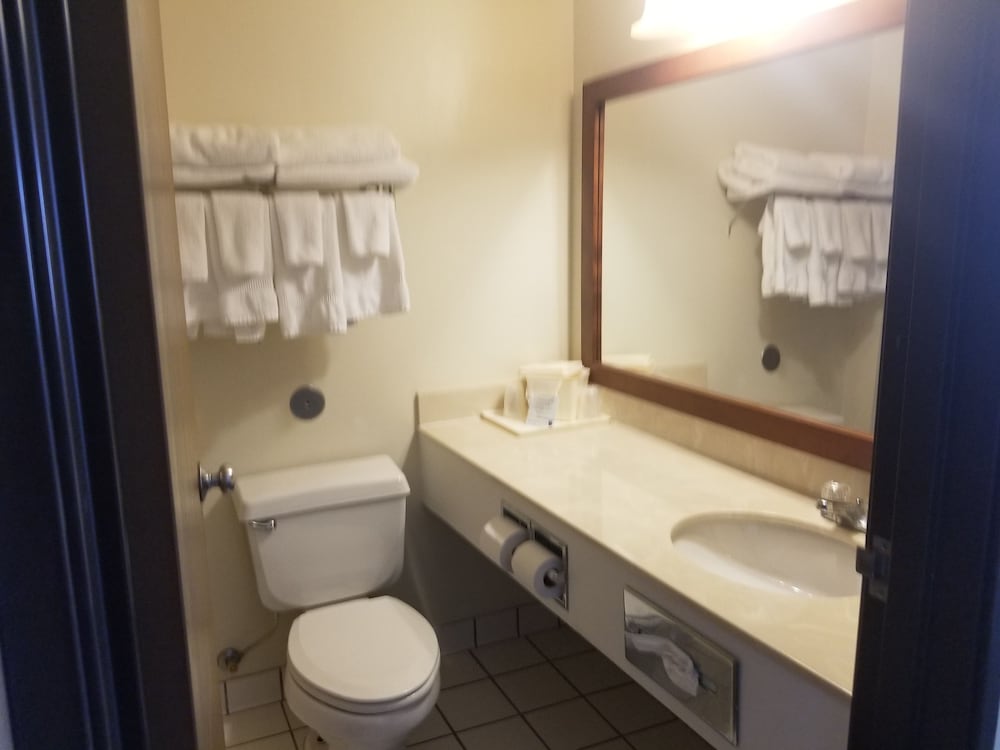 Comfort Inn Jamestown North Dakota 28/31