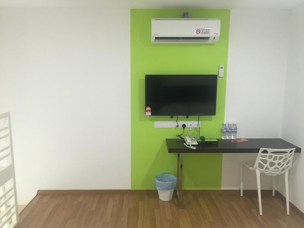 Apple Inn Hotel 50/59