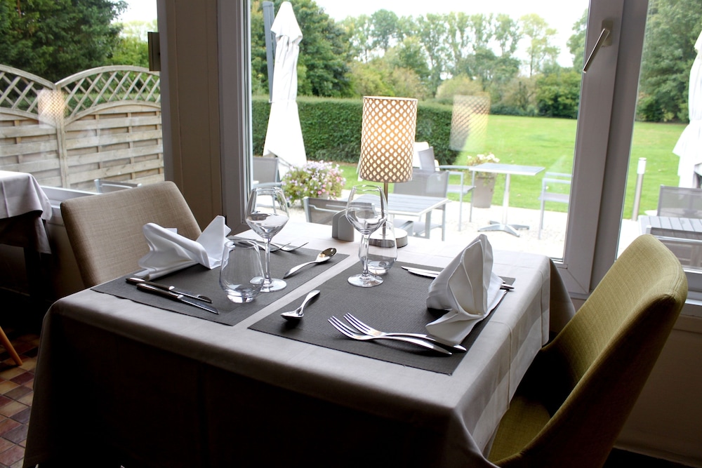 HOTEL LE MANOIR DE GAVRELLE 20/38