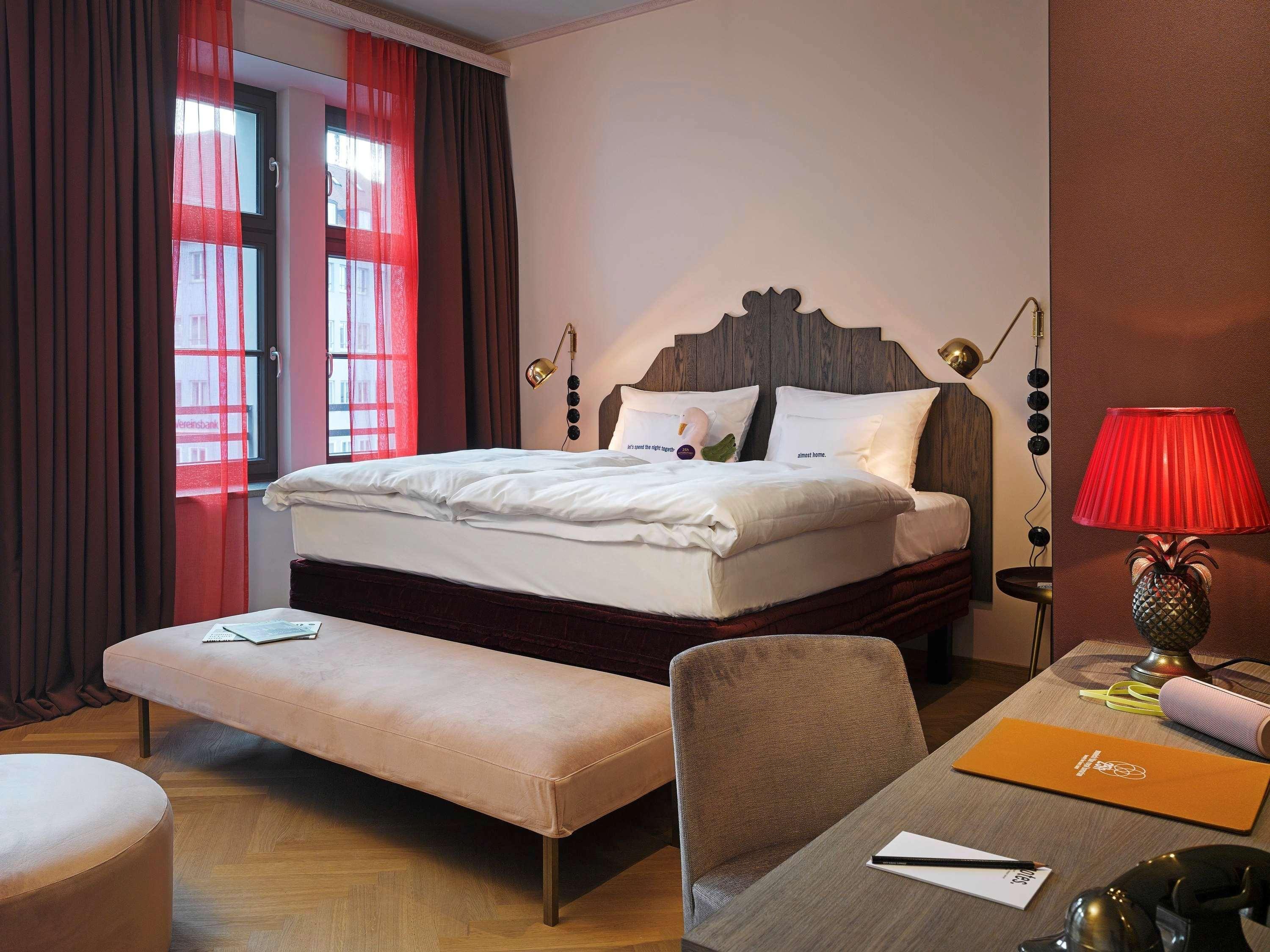 Room, Xl