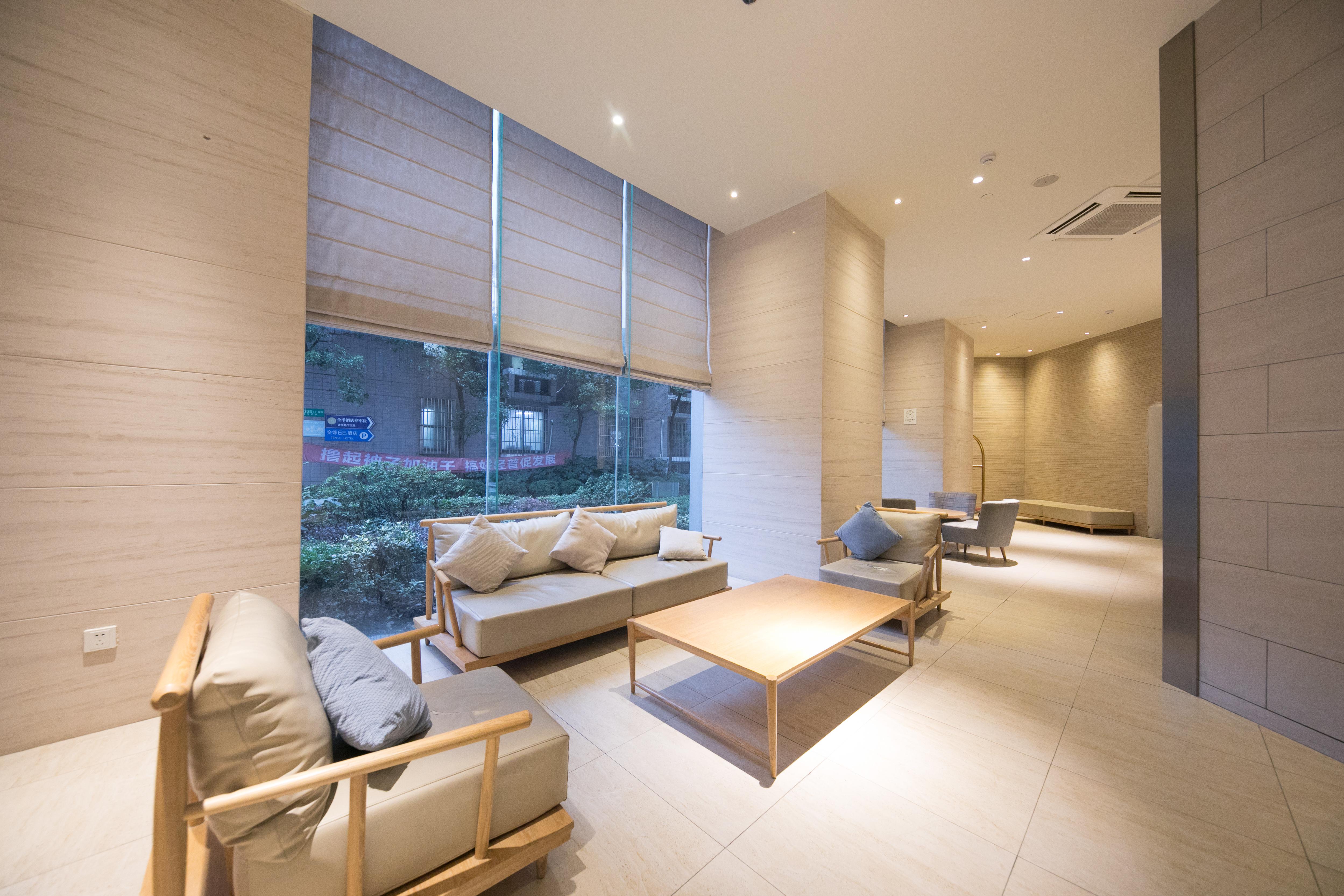Ji Hotel (Shanghai Yan'an Road) 18/31