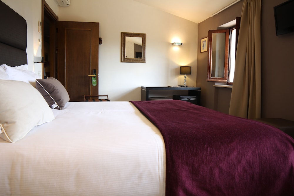 Ristorante La Bastiglia Hotel 12/50