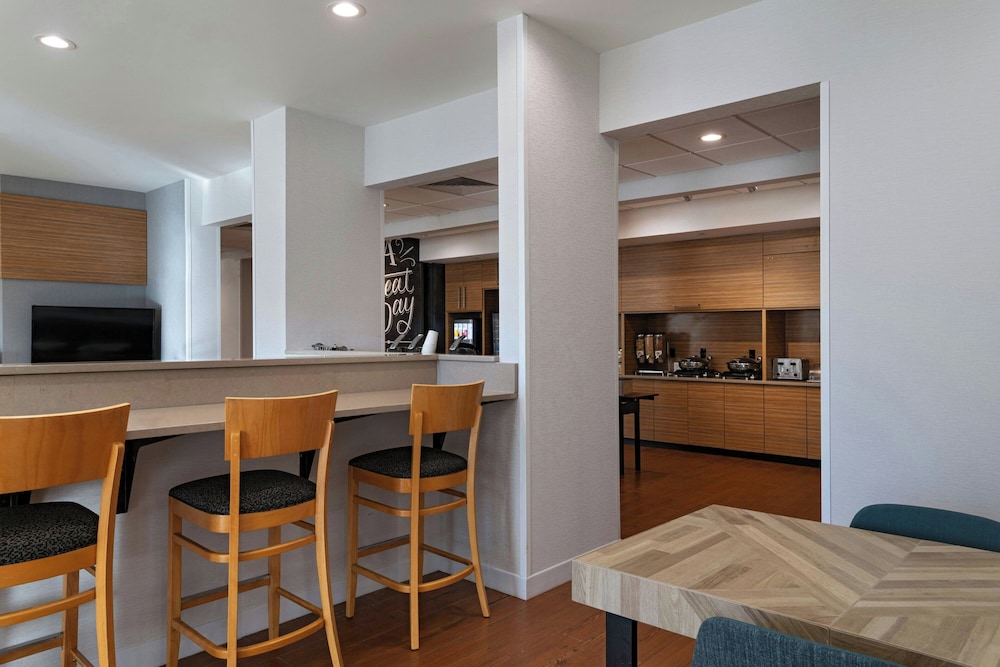 Towneplace Suites Ames 44/66