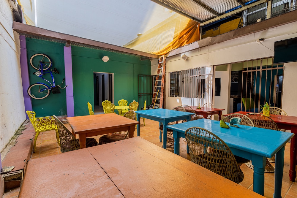 Hostal Casa 33 32/44