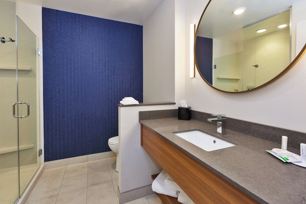 Fairfield Inn and Suites by Marriott Knoxville Airport Alcoa 37/39