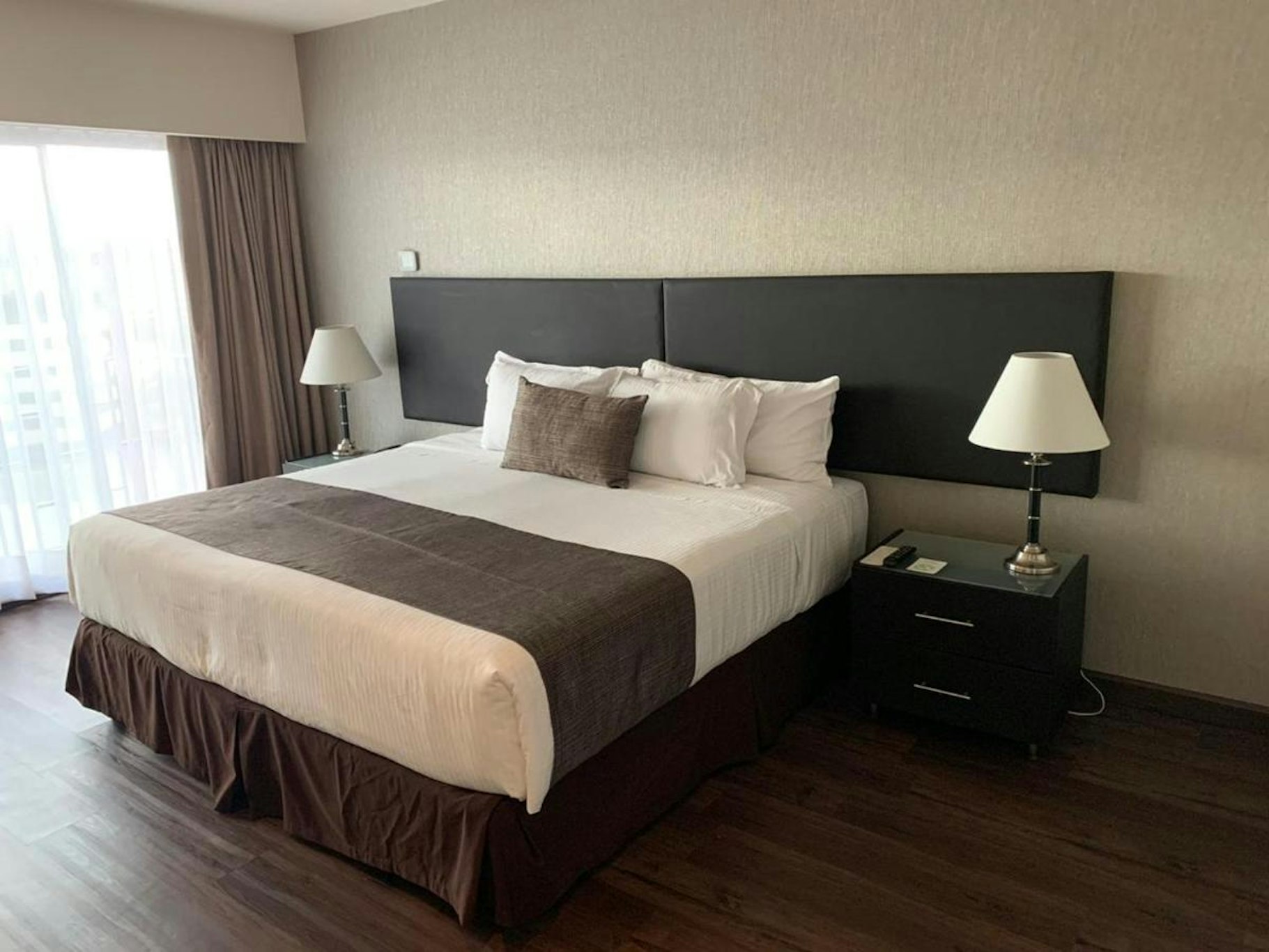 St Isidro Suites Corporate Housing SPA & Wellness Center 19/55