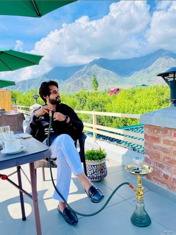 The Orchard Retreat & Spa Srinagar 10/50