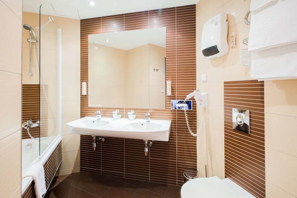 Qubus Hotel Lodz 47/48