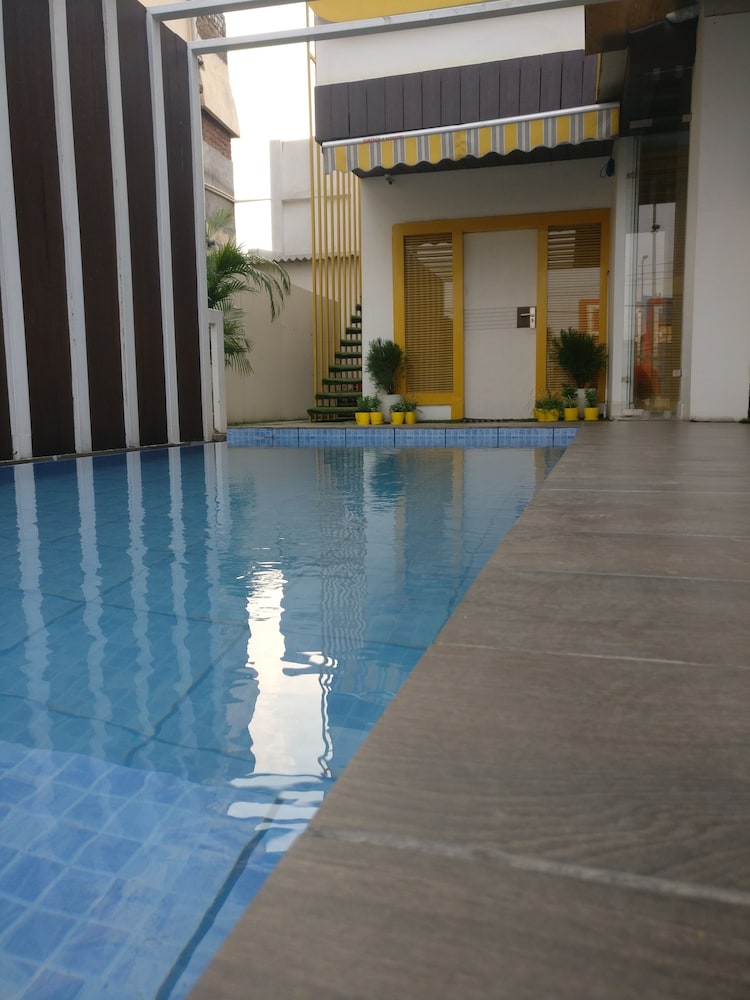 HOTEL STAY INN 45/50