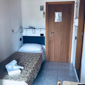 Hotel Marina 20/58