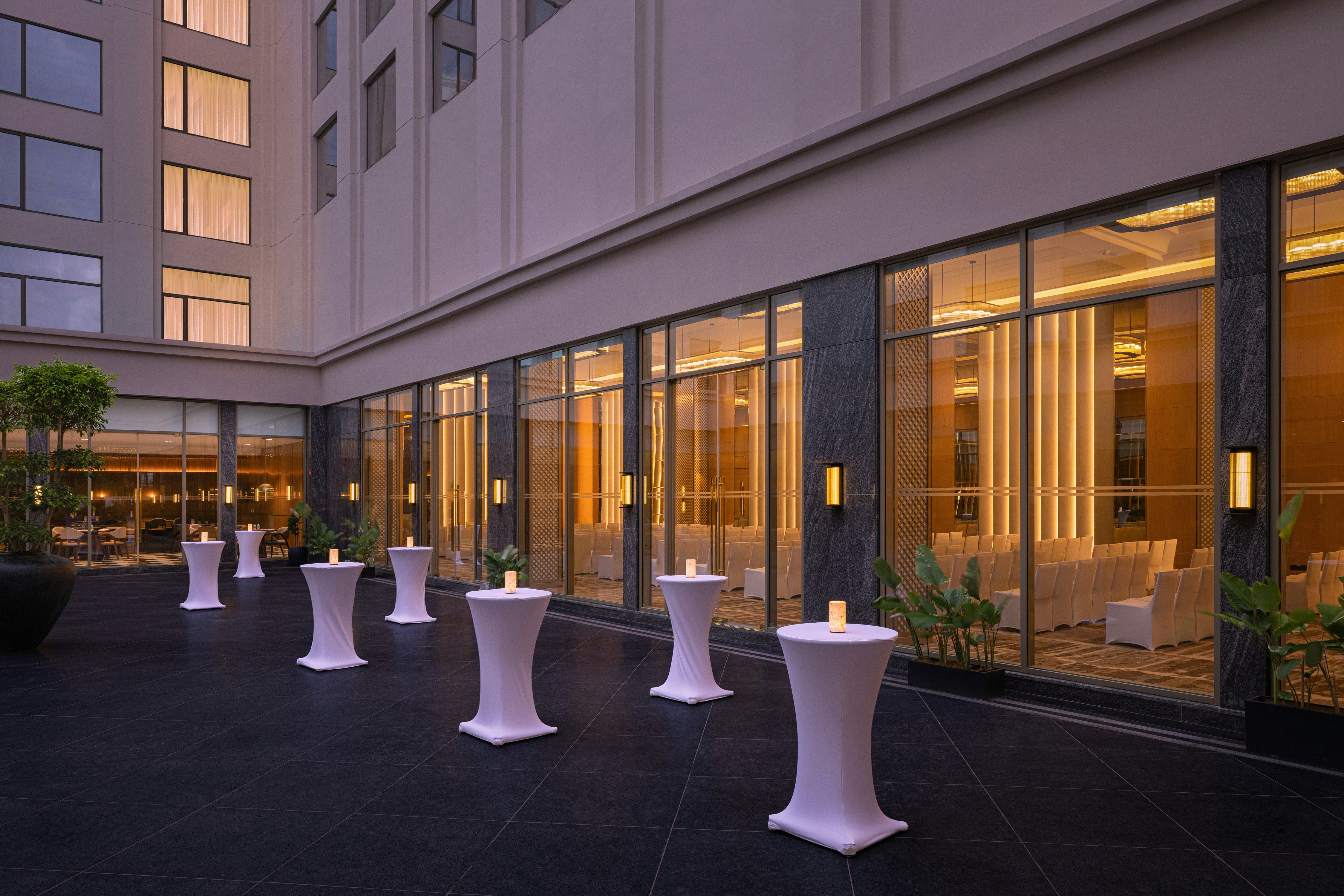 Doubletree by Hilton Bengaluru Airport 43/50