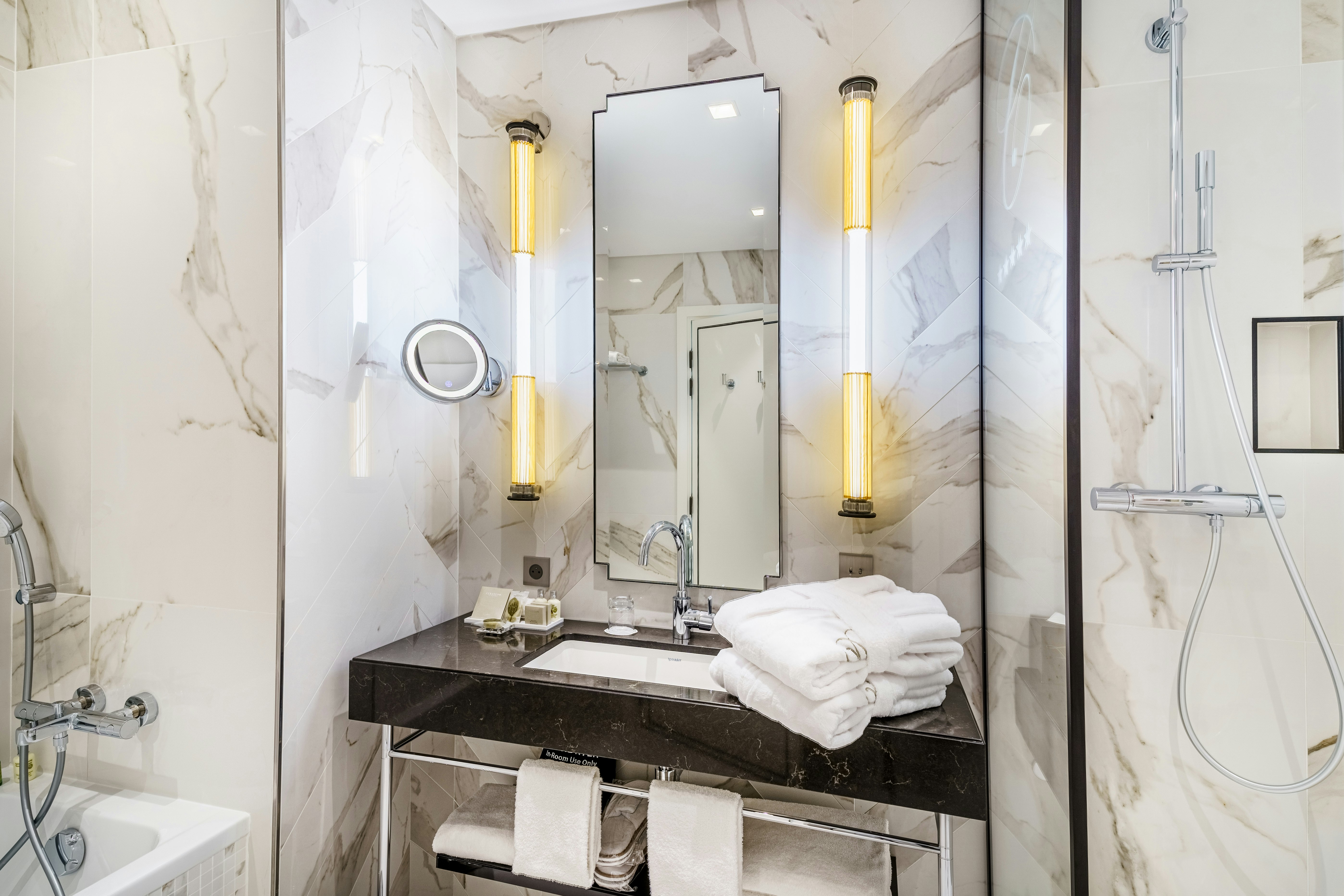 Fraser Suites Le Claridge Champs-Elysees 64/67